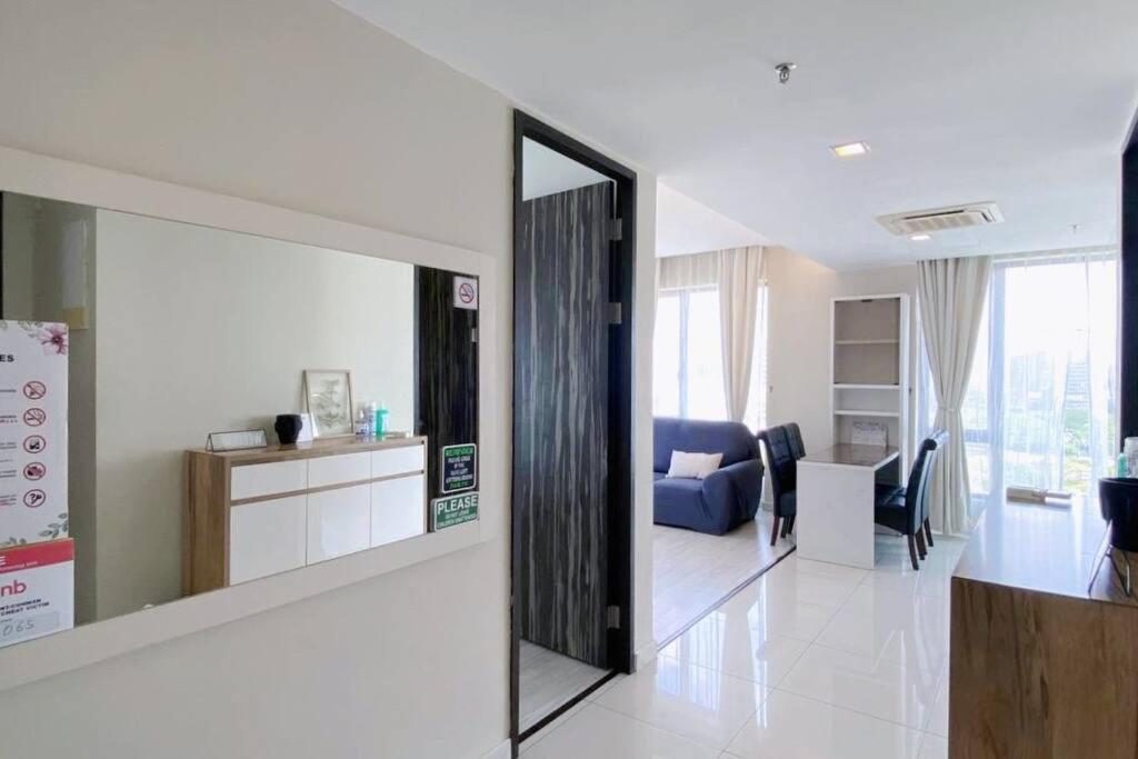 Sky Kota Kinabalu-6 Pax-2rooms-5minsdrive-imago,suteraave,riverson,kktimesquare * Kota Kinabalu