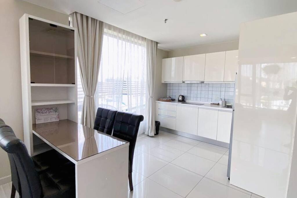 Sky Kota Kinabalu-6 Pax-2rooms-5minsdrive-imago,suteraave,riverson,kktimesquare Apartment Kota Kinabalu