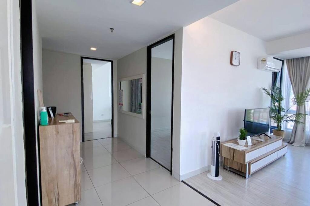 Sky Kota Kinabalu-6 Pax-2rooms-5minsdrive-imago,suteraave,riverson,kktimesquare Apartment *