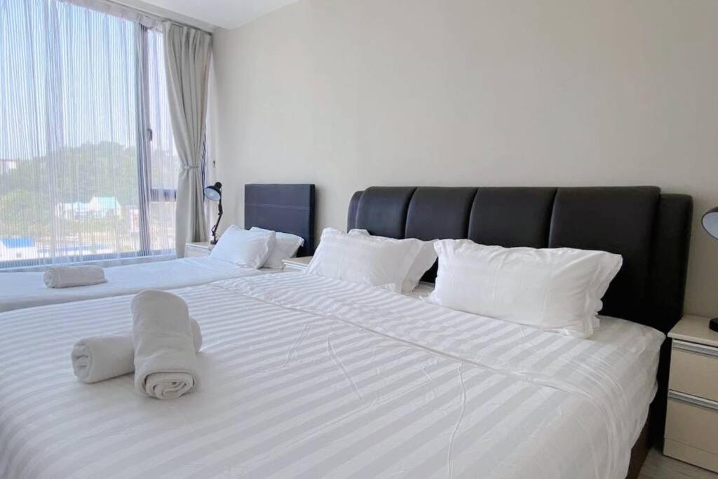 Sky Kota Kinabalu-6 Pax-2rooms-5minsdrive-imago,suteraave,riverson,kktimesquare *